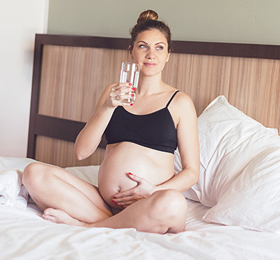 roupa de lactância e de sustentação de maternidade